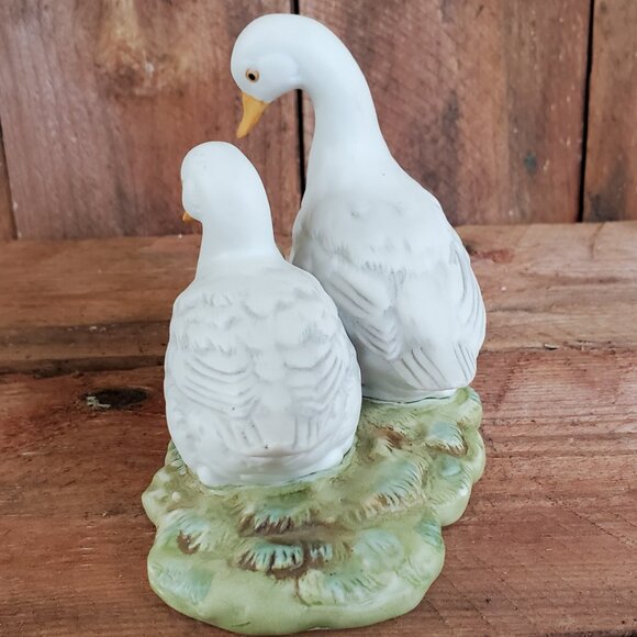 Vintage Homco Country Duck Family Figurine #1425 Bisque Porcelain Retired - Picture 6 of 10